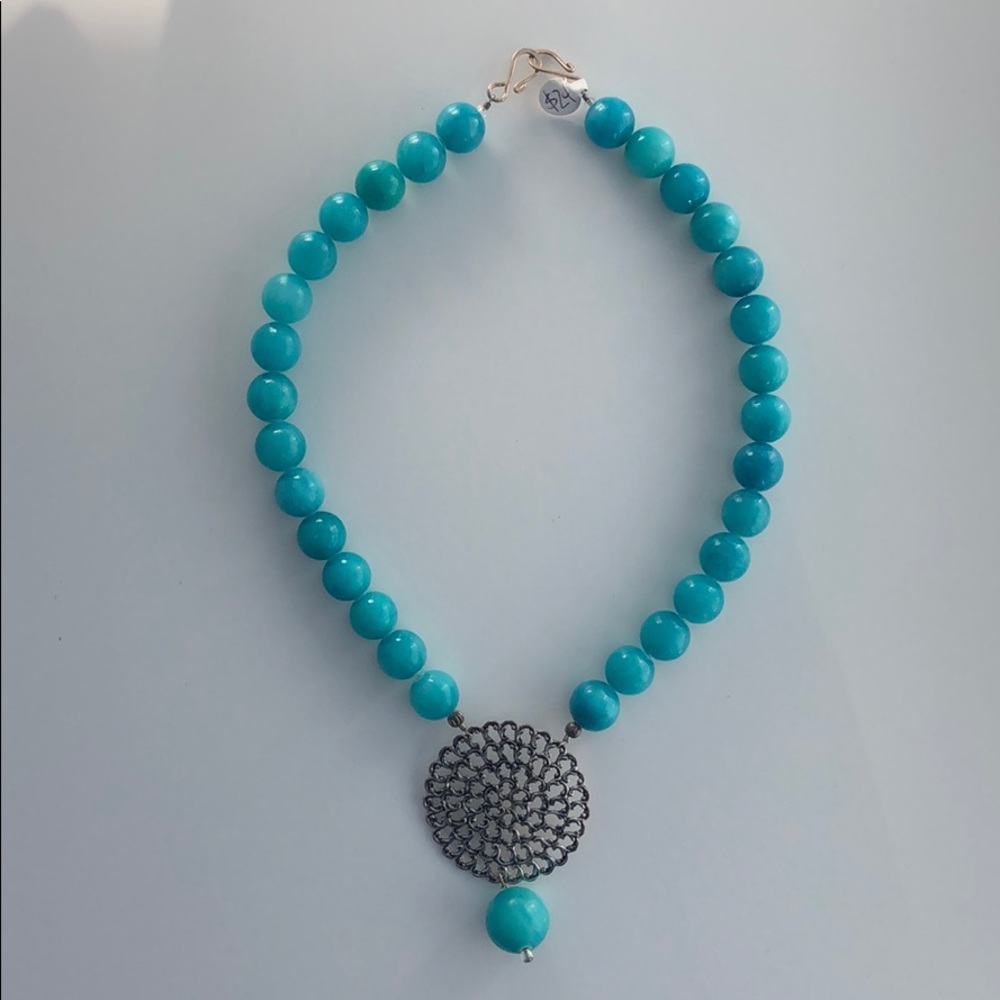 🆕 Turquoise bead necklace with silver charm
